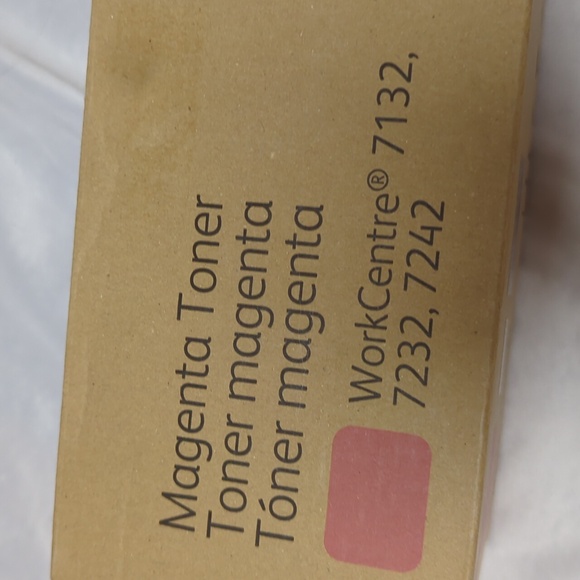 Xerox Toner 006R01264 Magenta For Work Center 7132, 7232, 7242 DATED 2015 - Picture 2 of 5